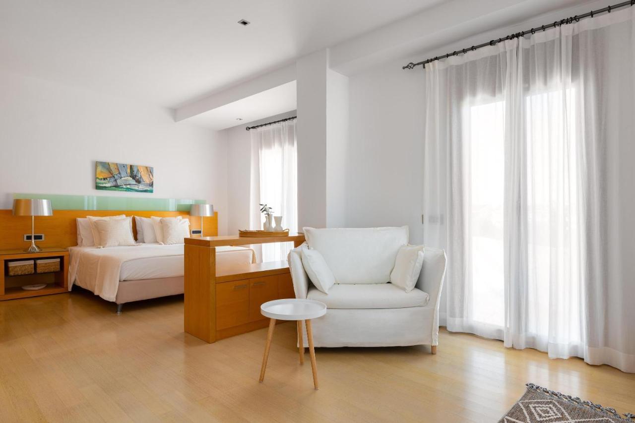 Love White Villa Ialysos  Ngoại thất bức ảnh