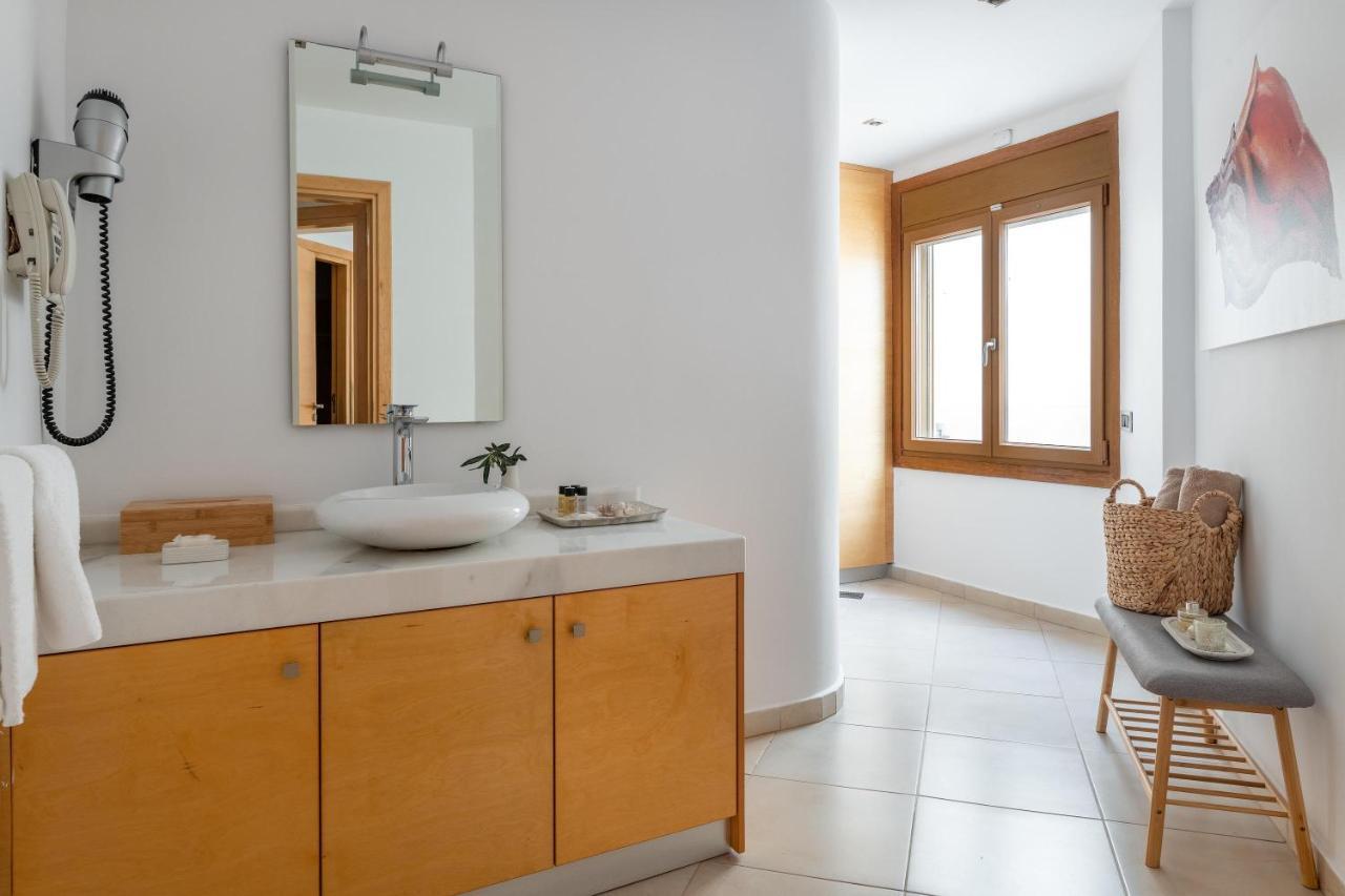 Love White Villa Ialysos  Ngoại thất bức ảnh